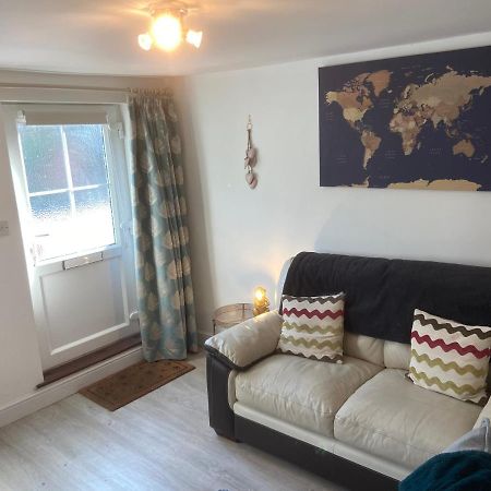Woodbridge - Cosy Little 2-Bed Cottage المظهر الخارجي الصورة