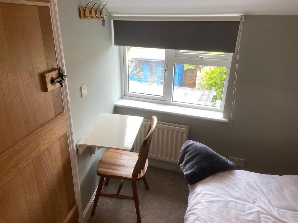 Woodbridge - Cosy Little 2-Bed Cottage المظهر الخارجي الصورة